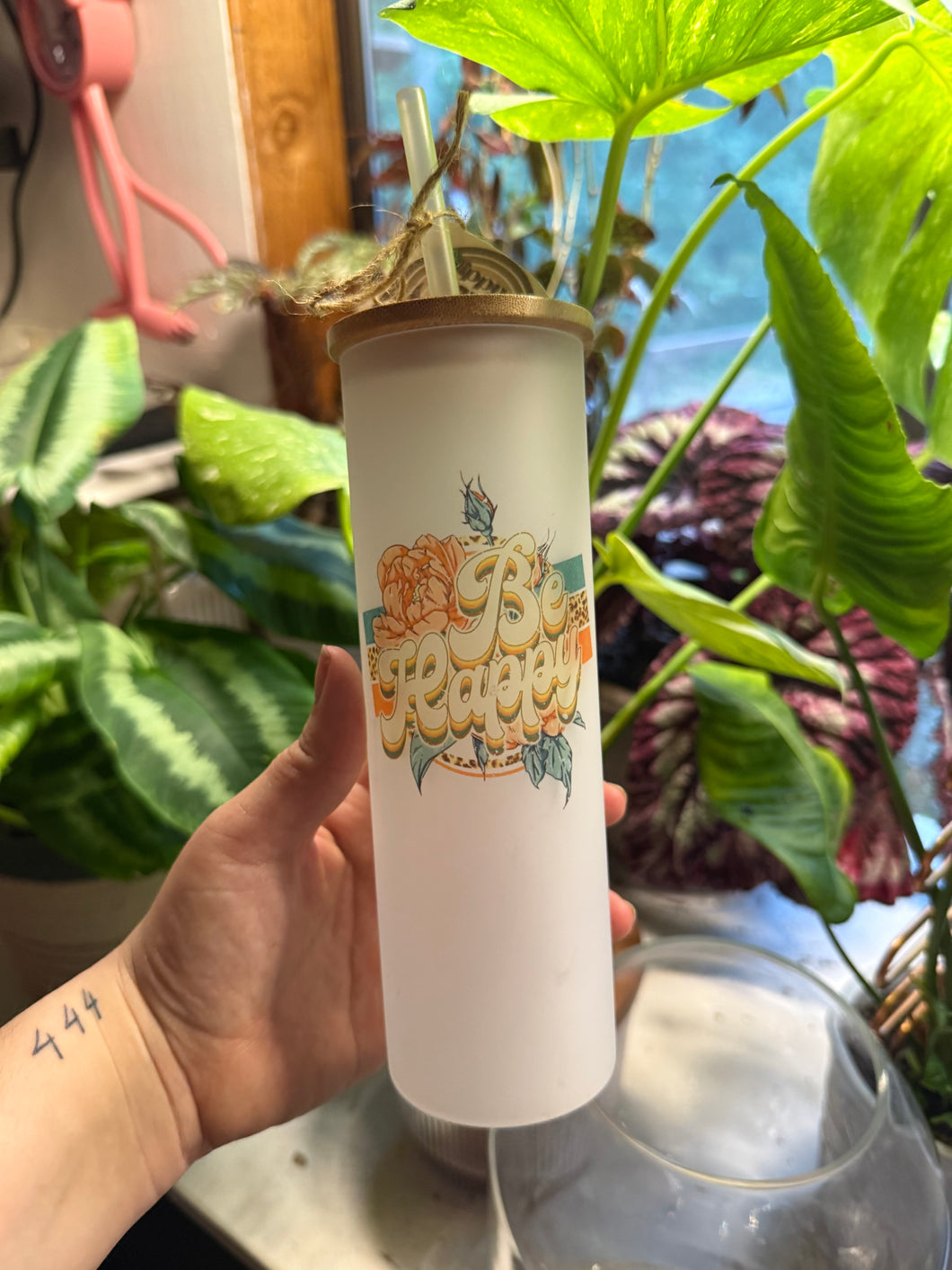 Be happy glass tumbler