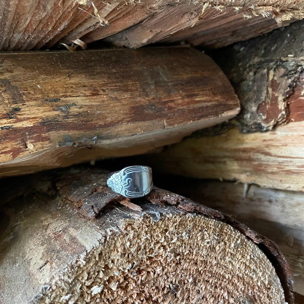 Dainty Floral Spoon Ring