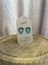 Load image into Gallery viewer, Vintage Turquoise Heart Earrings

